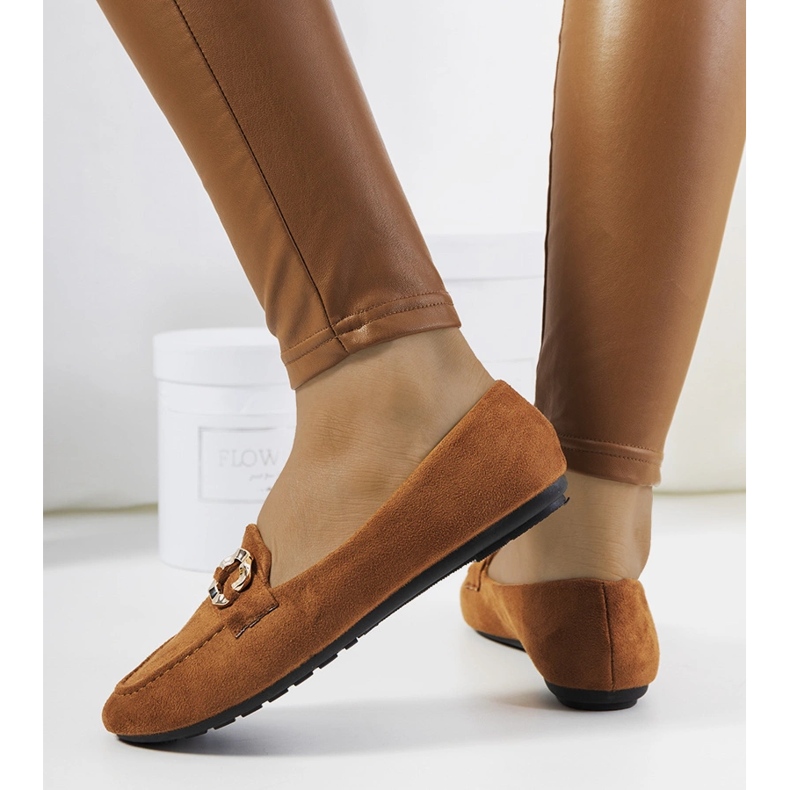 Braune Damen-Slipper von Leila 1