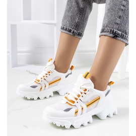 Weiße Turnschuhe für Damen von Bernier 2