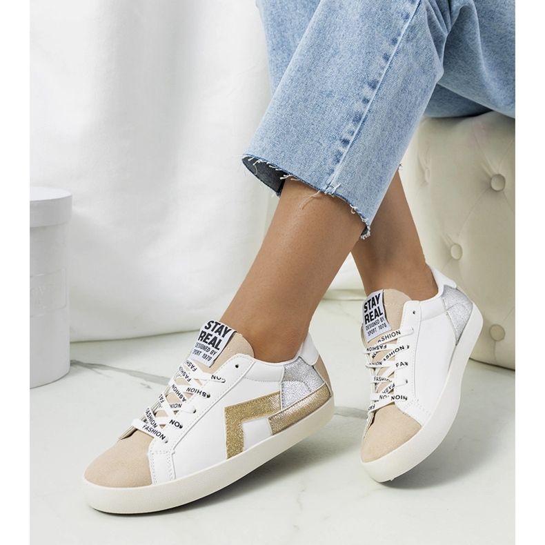 Amaal glänzende weiße Turnschuhe beige 1