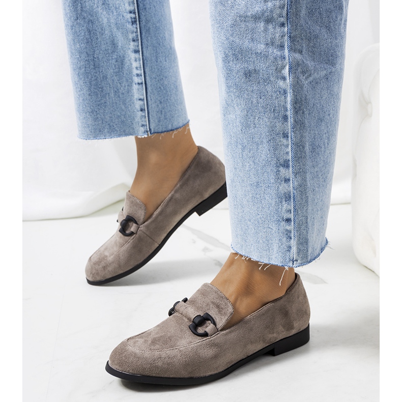 Graue Lederschuhe von Talisa 1