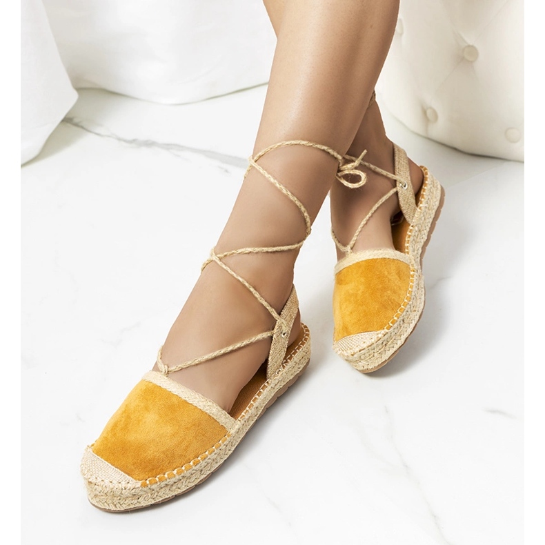 Giannes braune gebundene Espadrilles beige 1