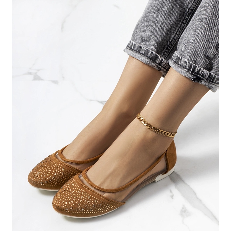 Halbtransparente Malene-Ballerinas in Braun 1