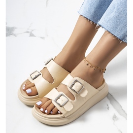 Beige Hausschuhe mit Ageston-Schnallen 1