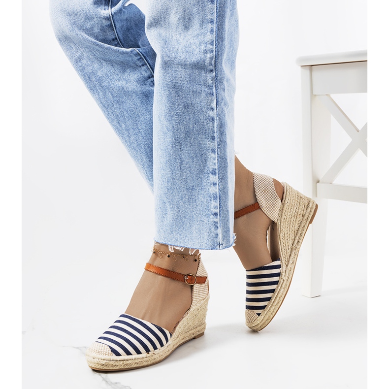 Marineblaue Espadrilles auf dem Garvan Wedge beige navy blau 1