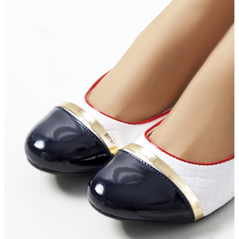 Weiße Ballerinas für Damen von Petra navy blau 2