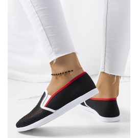 Schwarze Turnschuhe von Annika 1