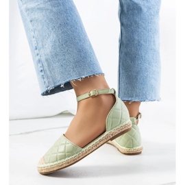 Grüne Espadrilles von Faiz 2