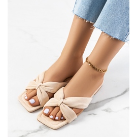 Beige Howse Damenhausschuhe 1