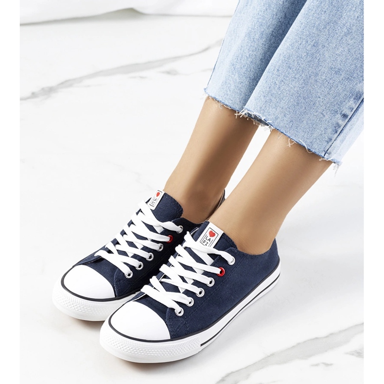 Klassische marineblaue Damen-Sneakers von Kolind 1
