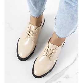 Beige Damenschuhe von Mungo 1