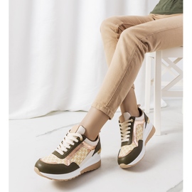 BM Grüne Turnschuhe von Nanson beige 1