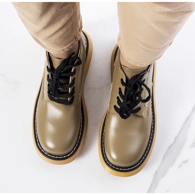 Grüne Stiefel von Redelek 1