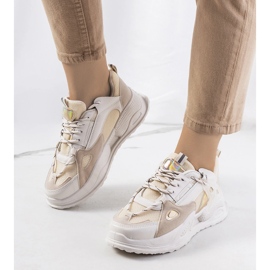 Beige Mansfield-Turnschuhe 1