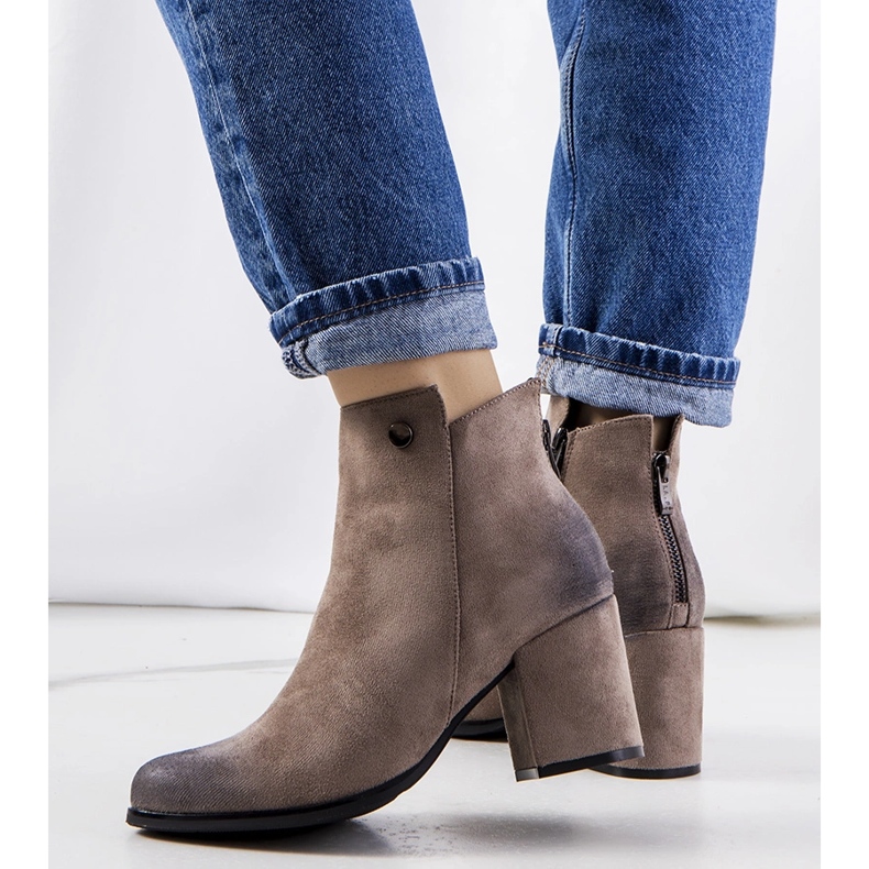 Braune Goldcrest-Stiefel 1