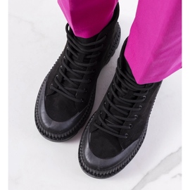 Schwarze Avenis-Turnschuhe 1