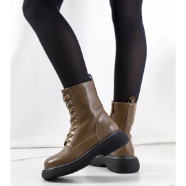 Braune Stiefel vom Typ Myrefall 1