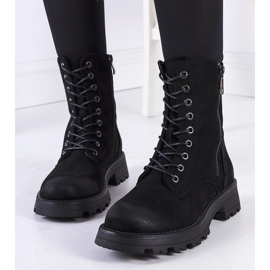 Schwarze Worcester-Trapper 1