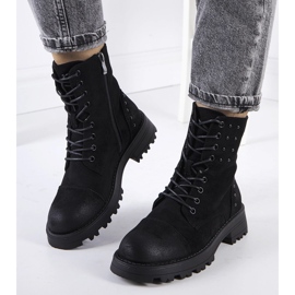 Schwarze Stiefel aus Öko-Wildleder von Polperro 1