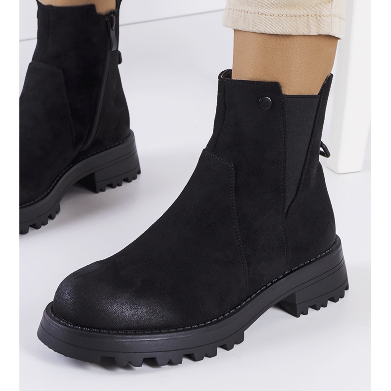 Schwarze Krosstoen Chelsea Boots 1