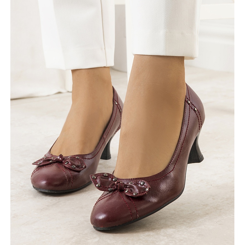 Rote Pumps mit Repina-Schleife 1