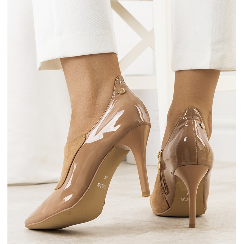 Beige Pumps mit Alcanassa-Reißverschluss 2