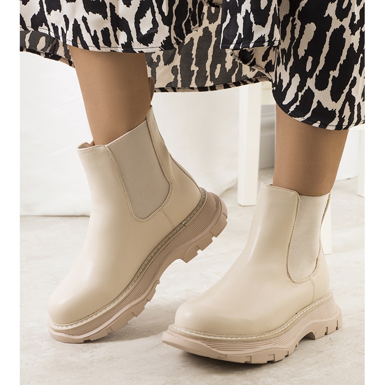 PA1 Pilar beige Damenstiefel 1