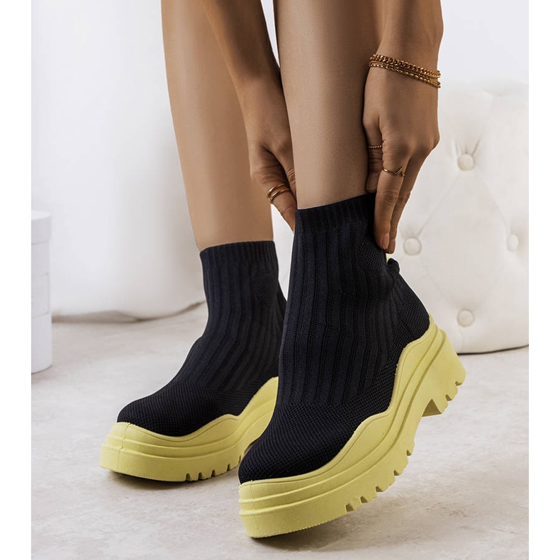 Schwarz-gelbe hohe Sneakers von Marks 1