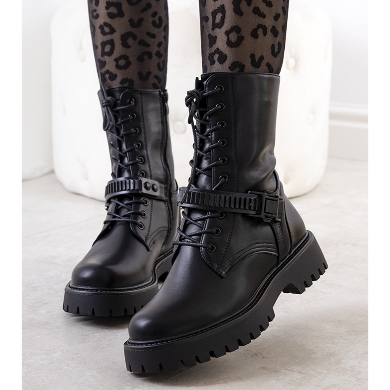 PA1 Livenzas schwarze Arbeiter 1