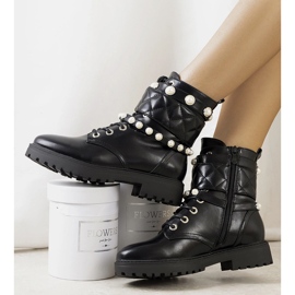 Schwarze Damenstiefel von Cesia 1