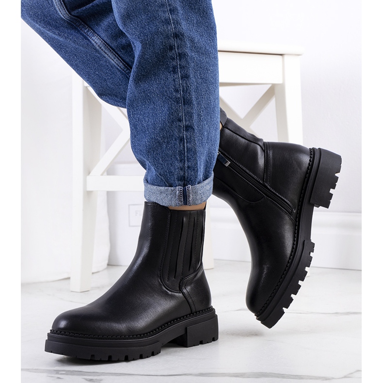 PA1 Schwarze Cisner-Stiefel 1