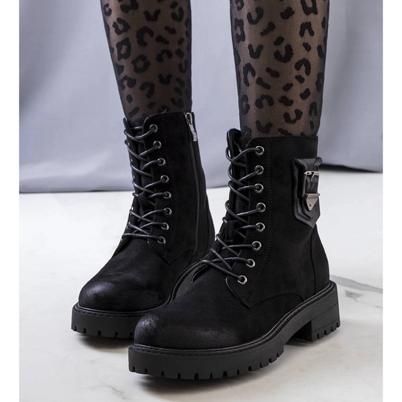 Judys schwarze Fallensteller 1