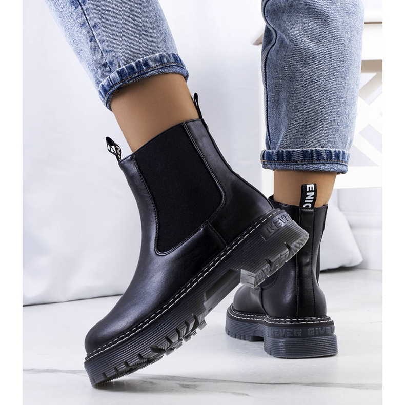 Schwarze Gamez-Arbeiter 1