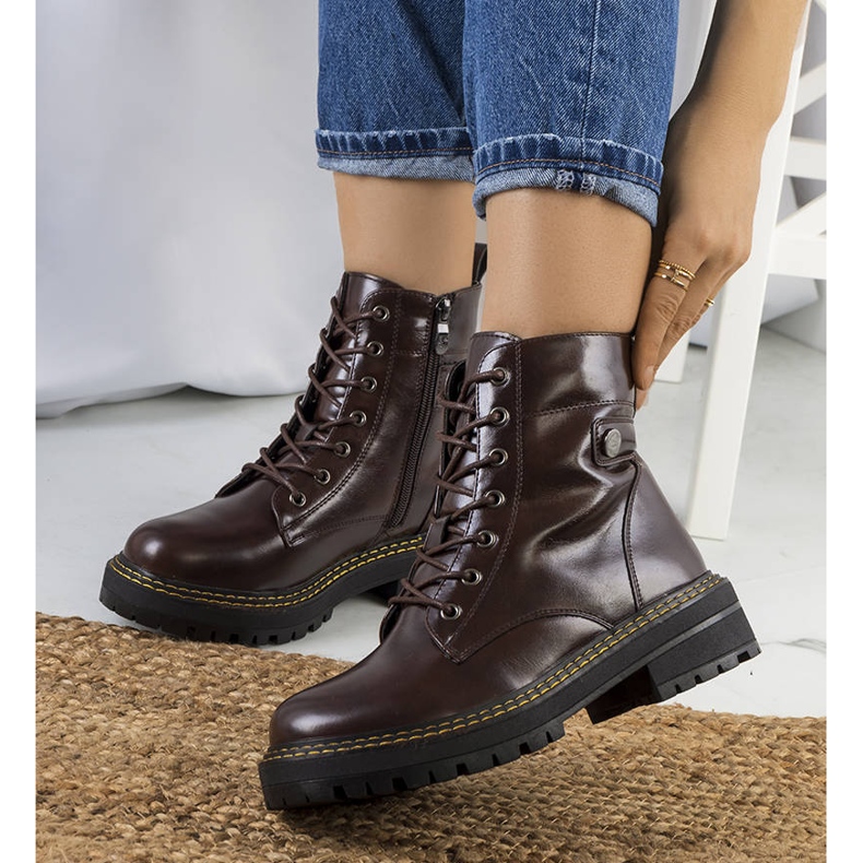 PA1 Marana braune Fallensteller 1