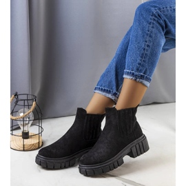 Schwarze isolierte Stiefel von Leiva 1