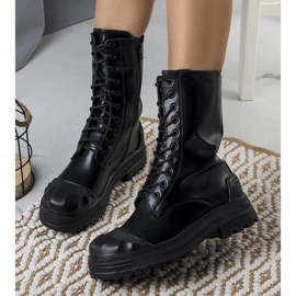 Schwarze Taschen der Lemus-Frauen 1