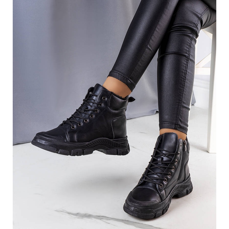 PA1 Schwarze isolierte Stiefel von Dinto 1