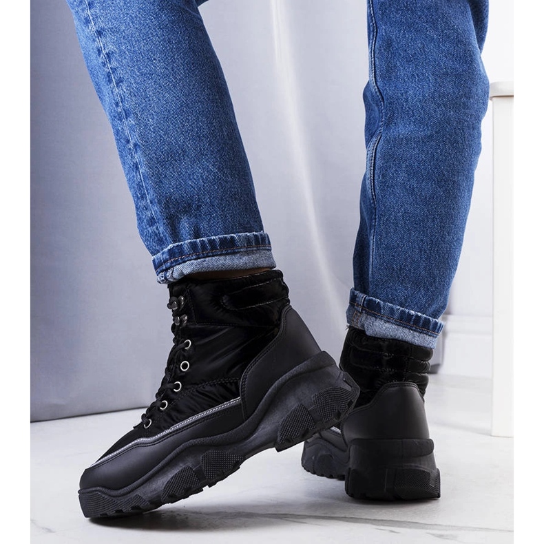 Schwarze isolierte Stiefel von Rimu 1