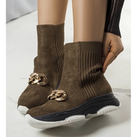 Grüne, isolierte Stiefeletten mit Ulster-Kette 1