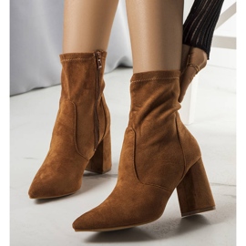 PA1 Kamelstiefel auf dem Kensley-Posten braun 2