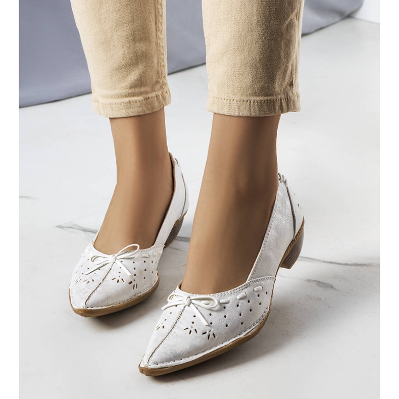 BM Glazko weiße Ballerinas 1