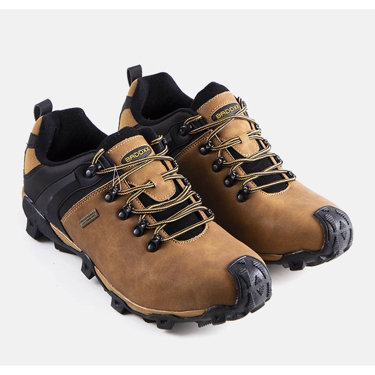 Braune isolierte Stiefel von Bamroks beige 1