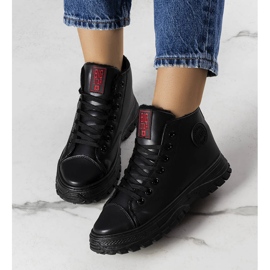 Schwarze isolierte Turnschuhe Big Star GG274537 906 1