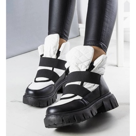 Weiße isolierte Schneestiefel zum Hineinschlüpfen von Francisco 1