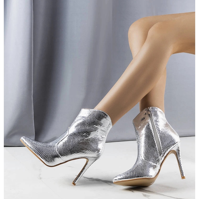 Silberglänzende Bristol High Heel Stiefel 1
