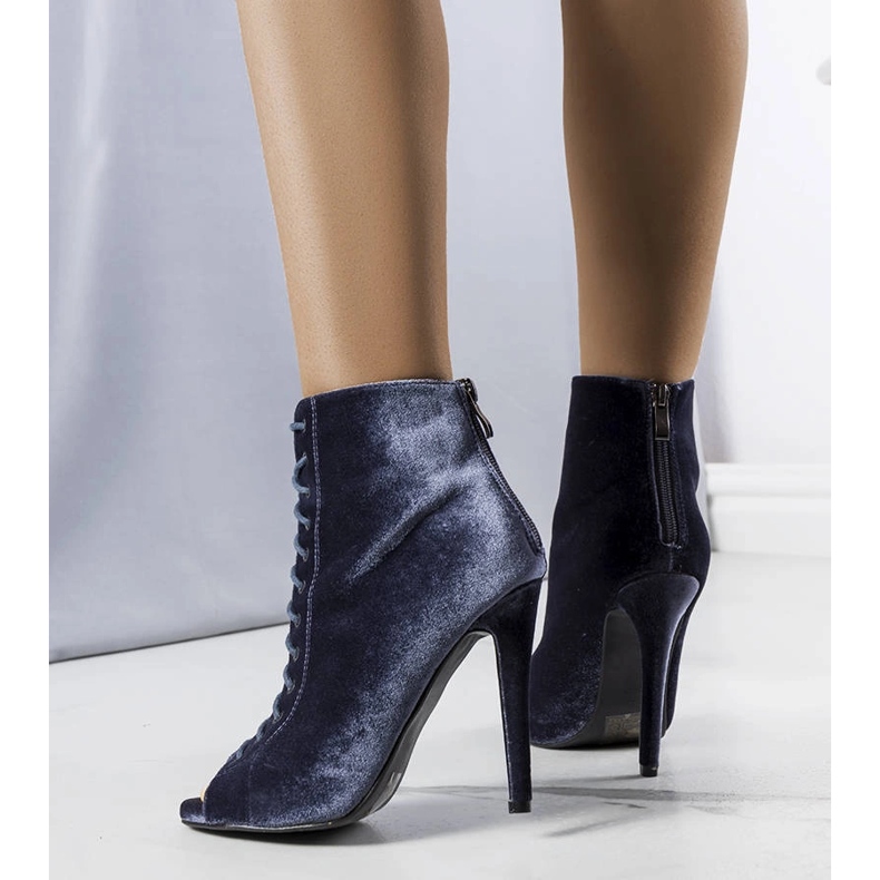 Graue, elegante Pumps mit Amora-Obermaterial 1