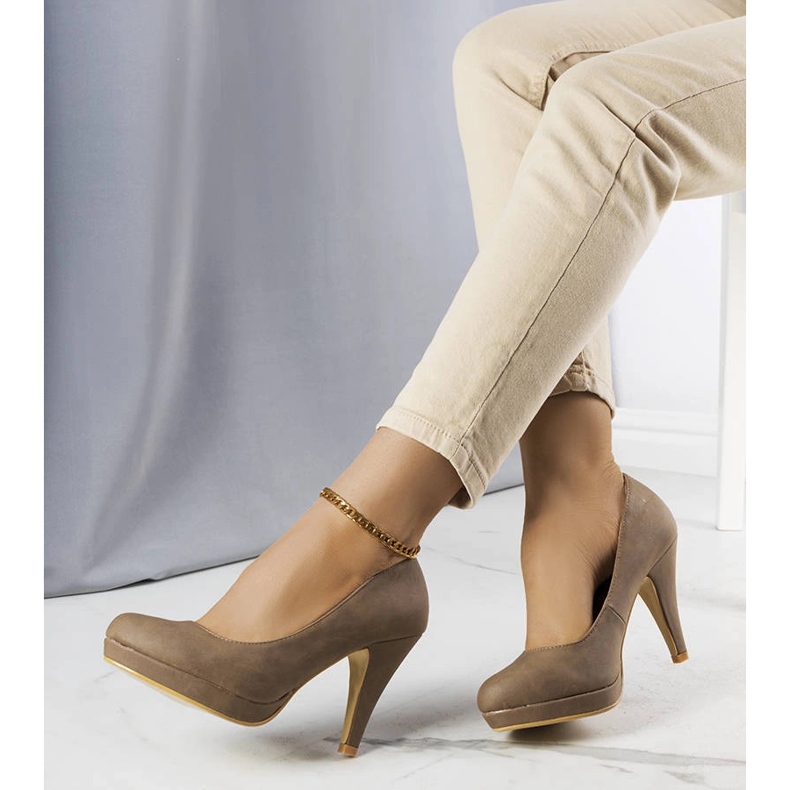 Emily braune Pumps mit hohem Absatz beige 1