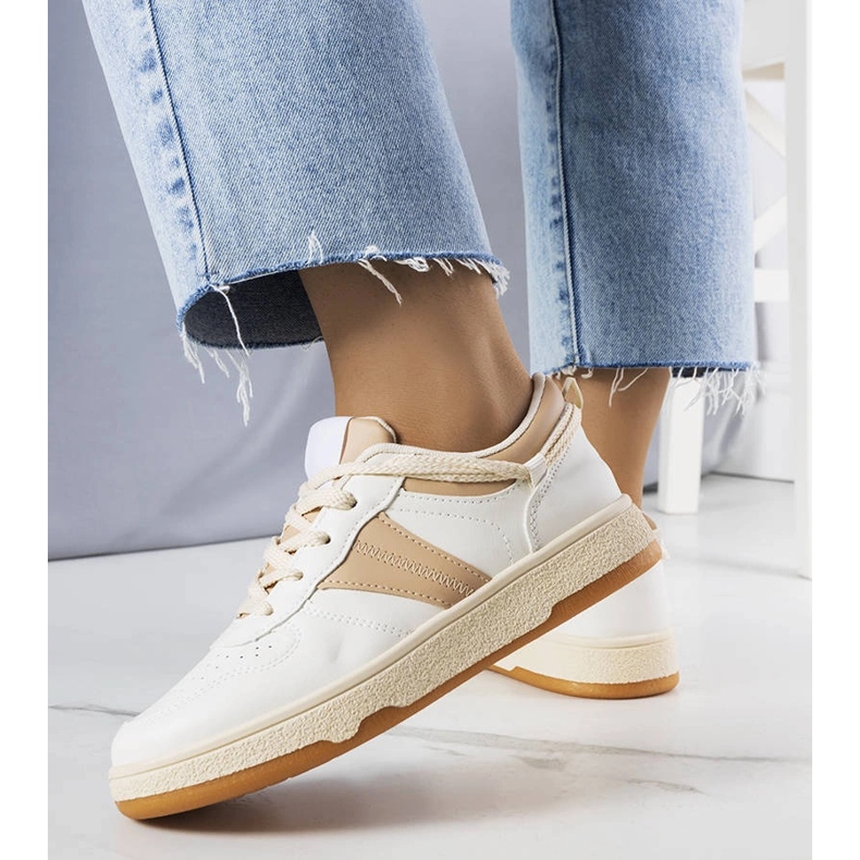 Beigefarbene Damen-Sneaker von Marcella 1