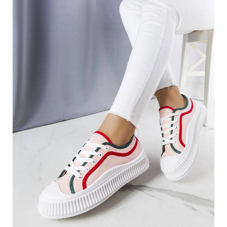 Pinkfarbene Plateausneaker von Johanna rot 1