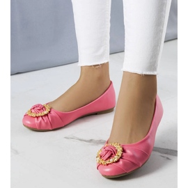 Rosafarbene Ballerinas mit Goldverzierung von Antoinette 1
