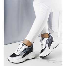 Schwarze Turnschuhe mit Lora-Monogramm 1